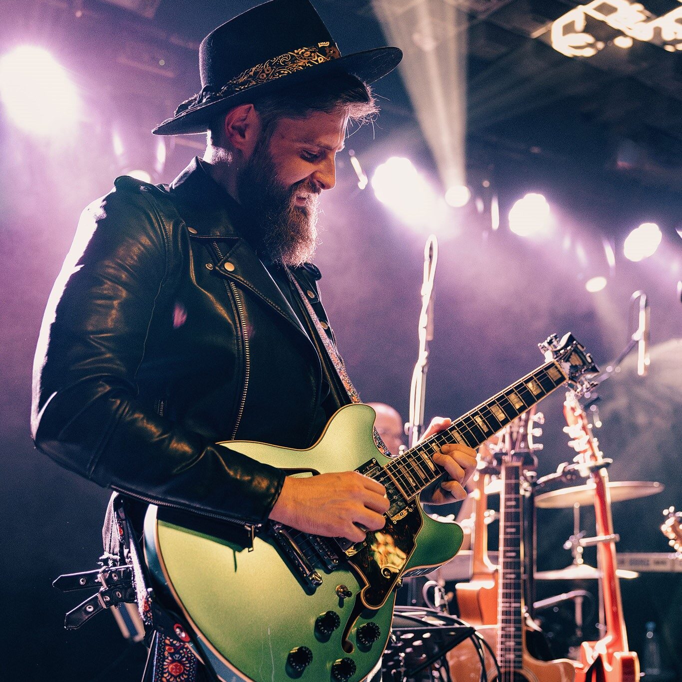 Fot. Bartek Hałat Gitarzysta Kacper Chmura